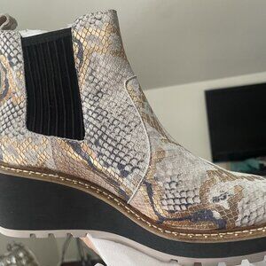 Womens Ladies Cecilia New York GEMMA Boot Bootie Snake Skin New in Box SIZE 7.5